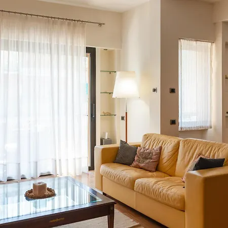 Loredana Luxury House